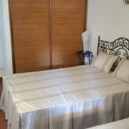 Paraiso Da Falesia Feriehus *